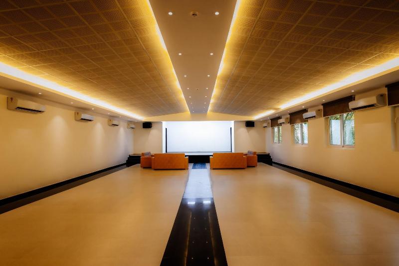 Krishna Beach Resort And Spa image