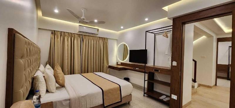 Krishna Beach Resort And Spa image