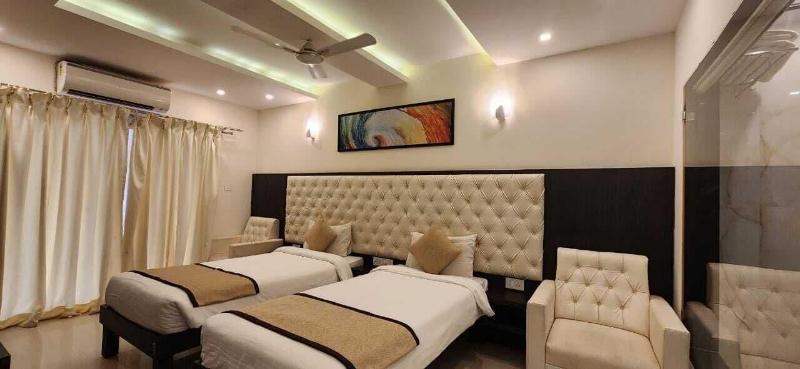 Krishna Beach Resort And Spa image