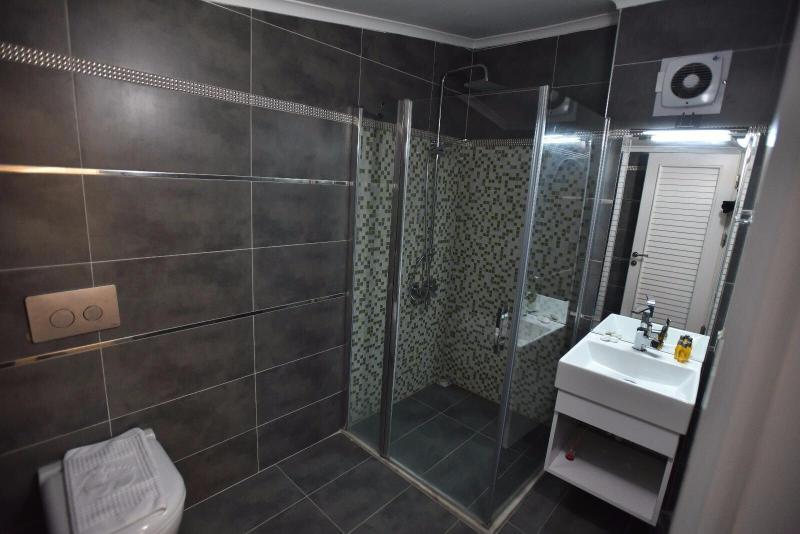 Trabzon Fly Inn Hotel image