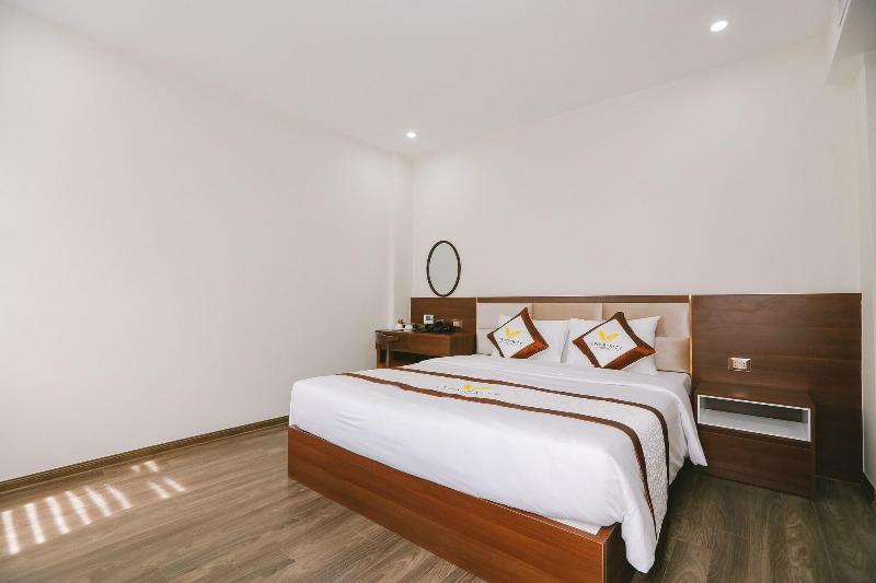 Prosperity Ha Long Hotel image