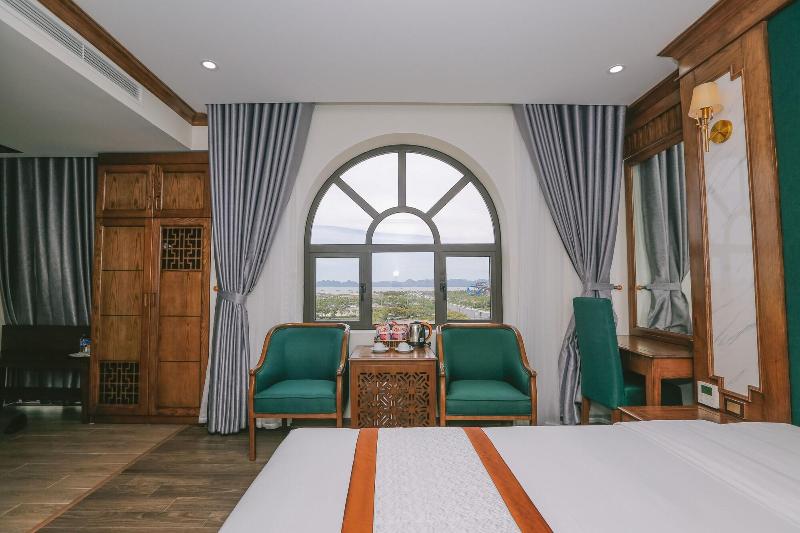 Prosperity Ha Long Hotel image