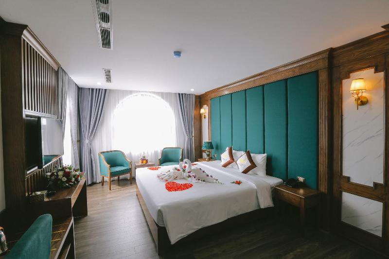 Prosperity Ha Long Hotel image