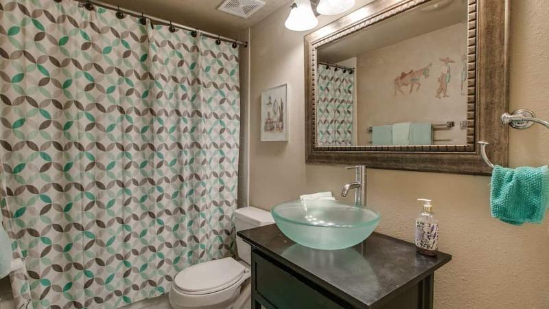 Charming 1 Bdrm Condo Steps To Old Town Scottsdale image