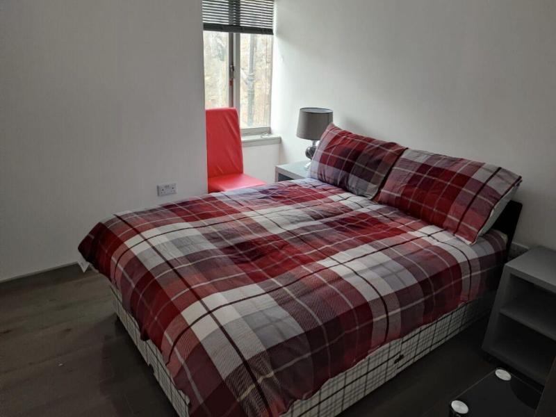 Rooms In Inverness image