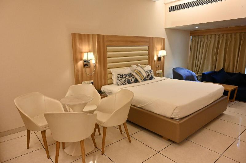 Rang Lords Inn Bharuch 2