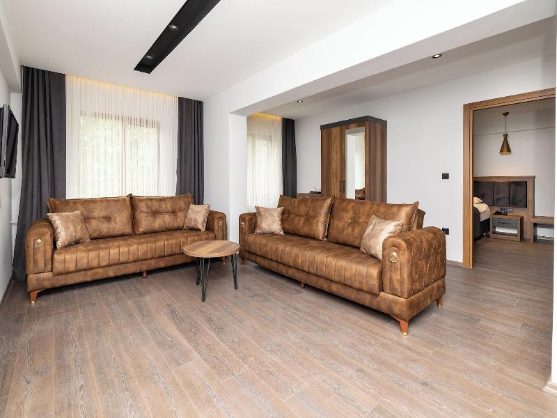 Turkler Hotel image