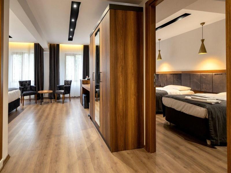 Turkler Hotel image