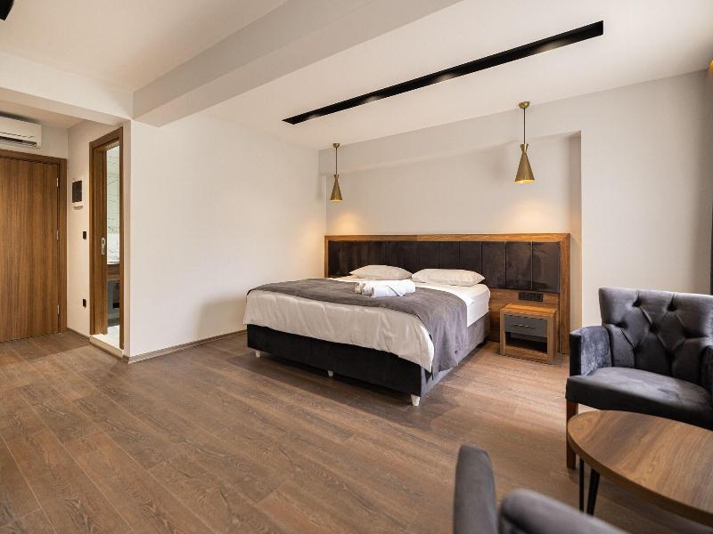 Turkler Hotel image