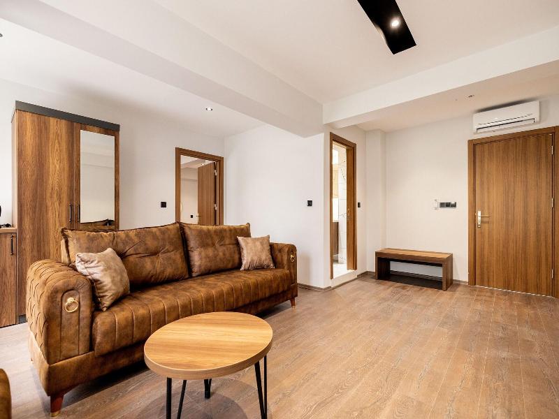 Turkler Hotel image
