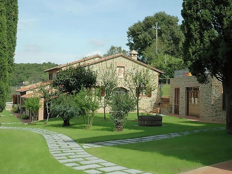 Air Conditioned Flat With Pool And Wellness Area image