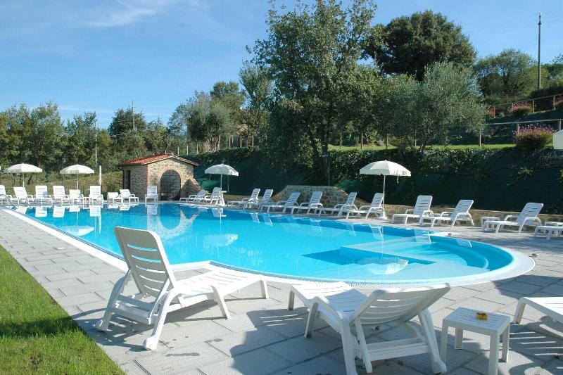 Air Conditioned Flat With Pool And Wellness Area image