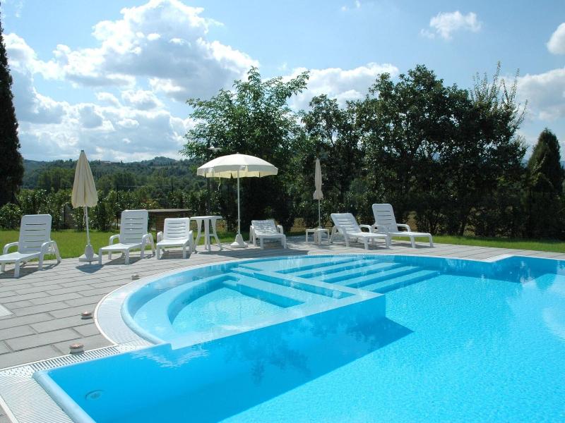 Air Conditioned Flat With Pool And Wellness Area image