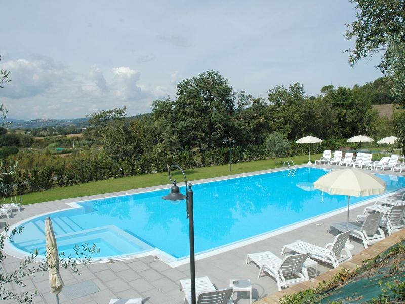 Air Conditioned Flat With Pool And Wellness Area image