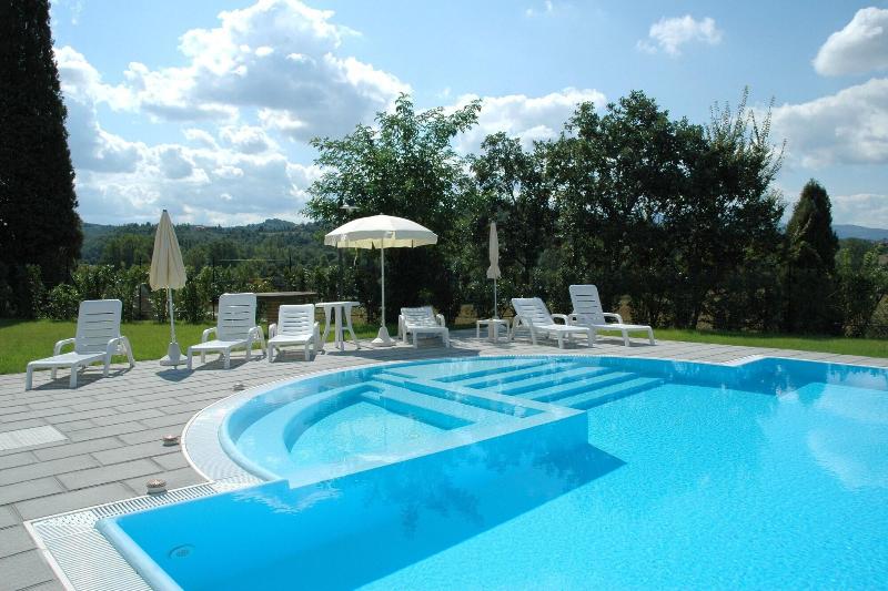 Air Conditioned Flat With Pool And Wellness Area image