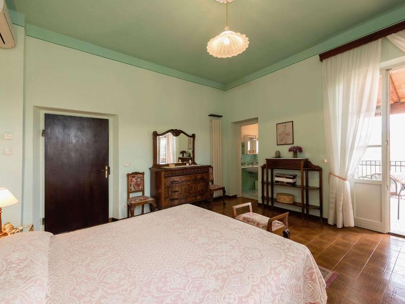 Air Conditioned Flat With Pool And Wellness Area image