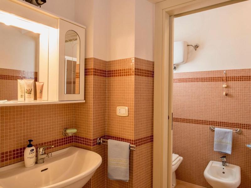 Air Conditioned Flat With Pool And Wellness Area image