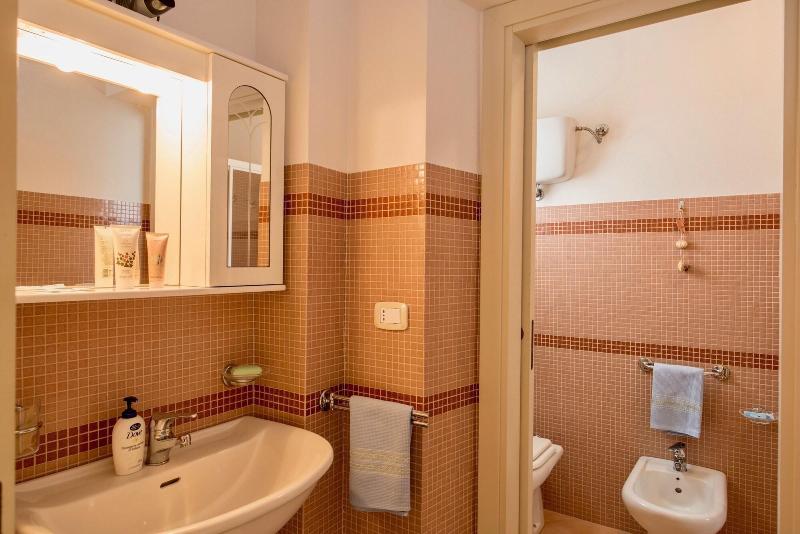 Air Conditioned Flat With Pool And Wellness Area image
