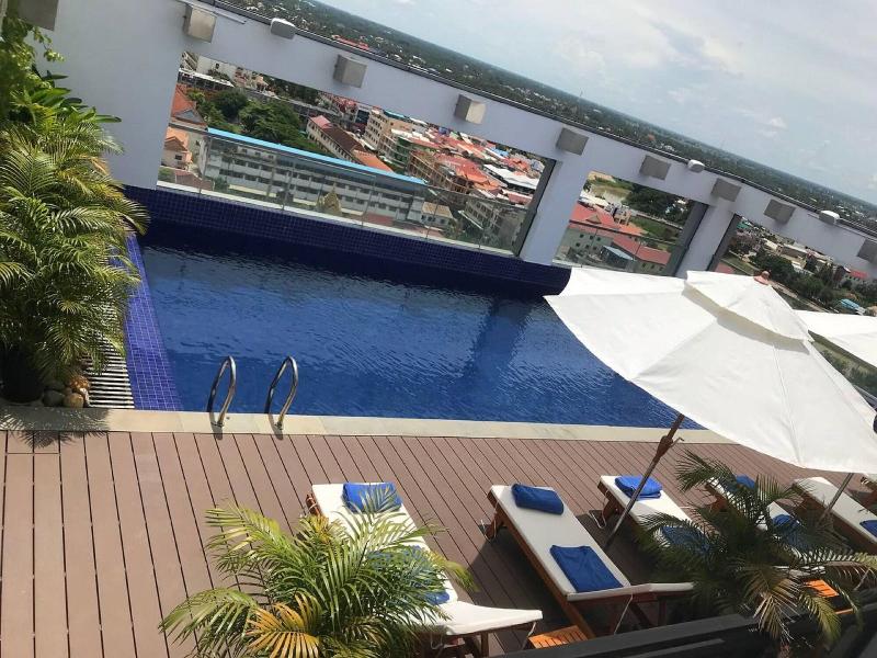 V V Hotel Battambang image