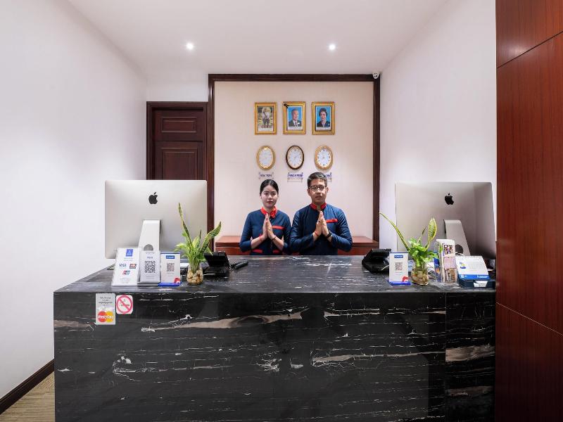 V V Hotel Battambang image