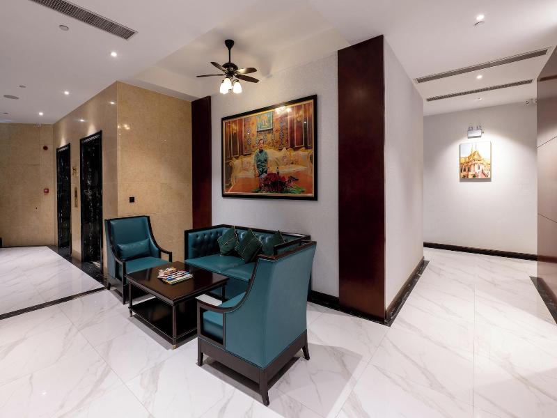 V V Hotel Battambang image