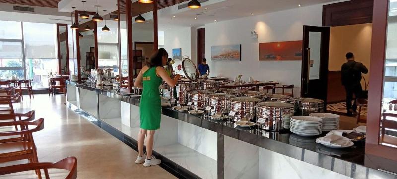 V V Hotel Battambang image