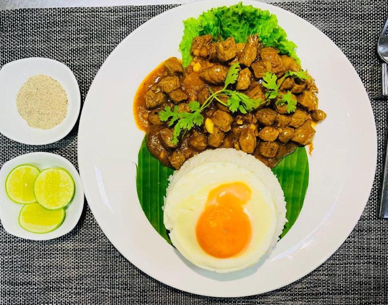V V Hotel Battambang image