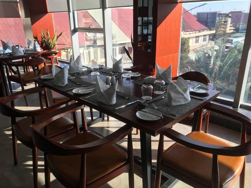 V V Hotel Battambang image