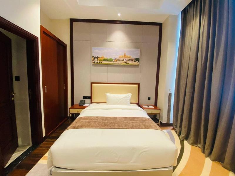 V V Hotel Battambang image