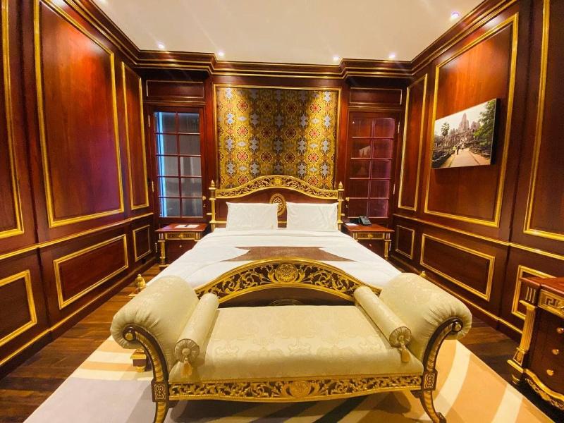 V V Hotel Battambang image