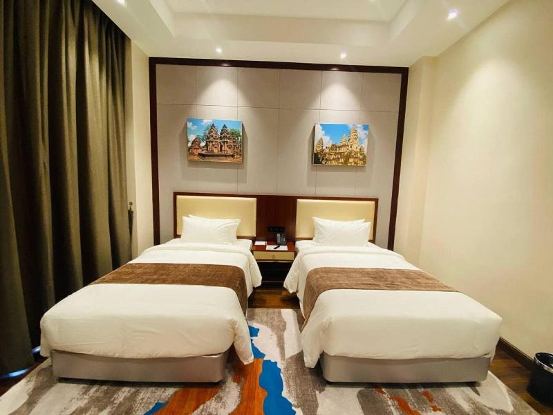 V V Hotel Battambang image
