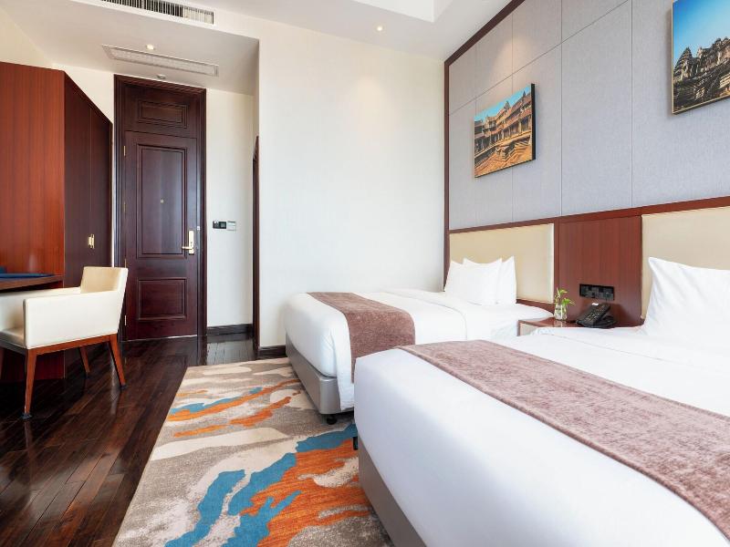 V V Hotel Battambang image