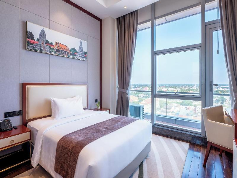 V V Hotel Battambang image
