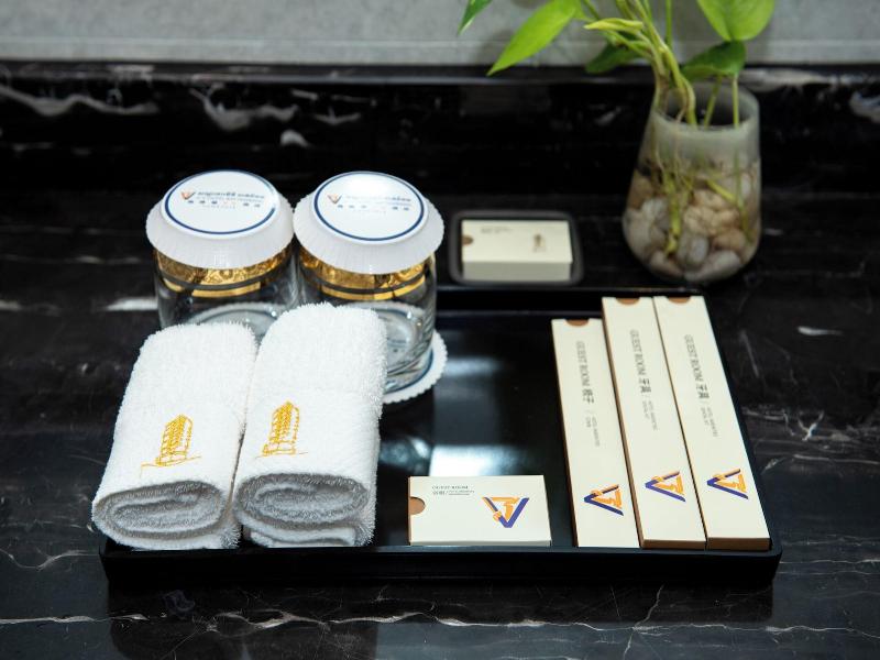 V V Hotel Battambang image