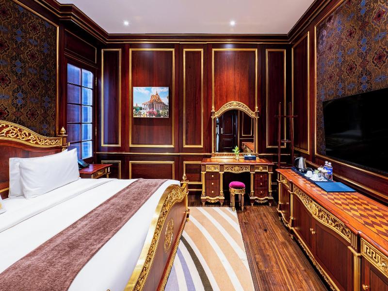V V Hotel Battambang image