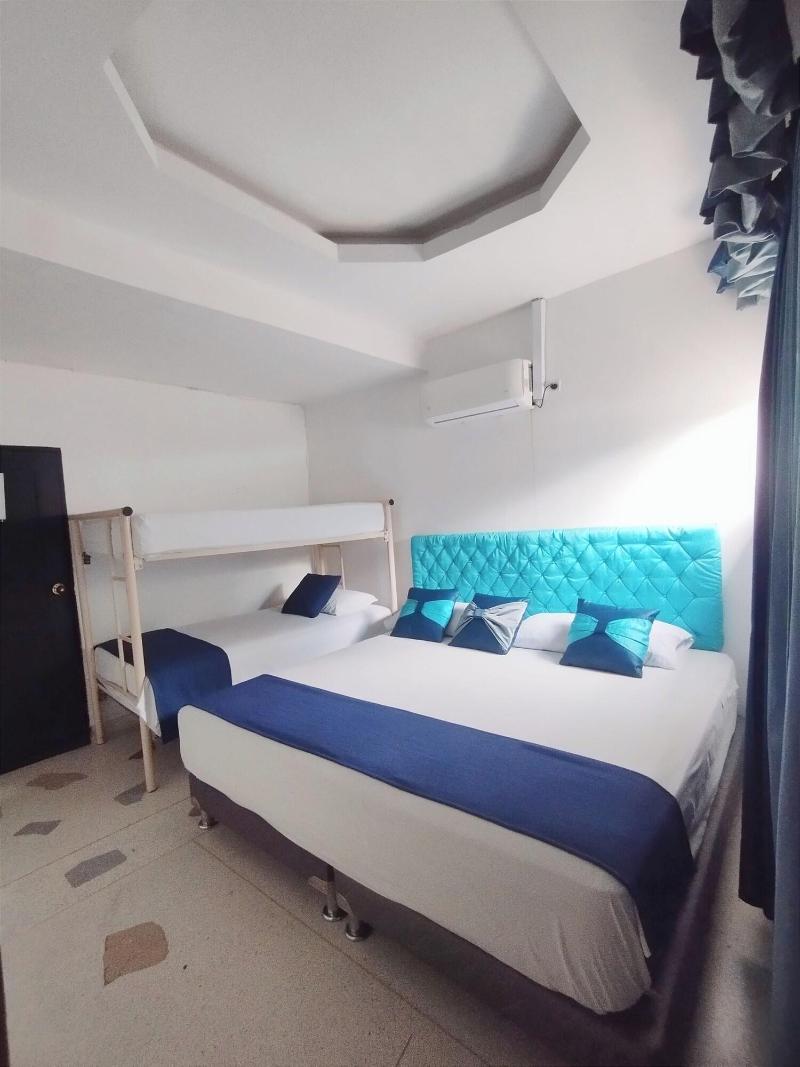 Hotel Tranvia Santa Marta image