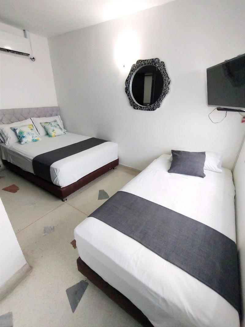 Hotel Tranvia Santa Marta image