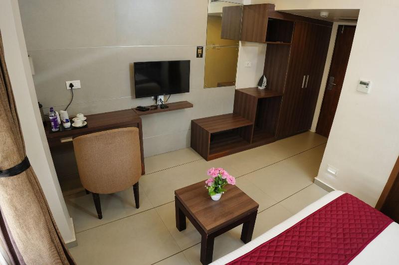 Hotel Palmyra Grand Inn image