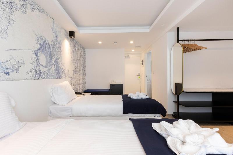 G Hotel By Jl image