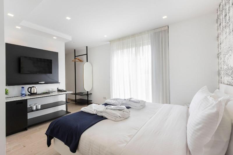 G Hotel By Jl image