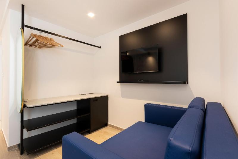G Hotel By Jl image