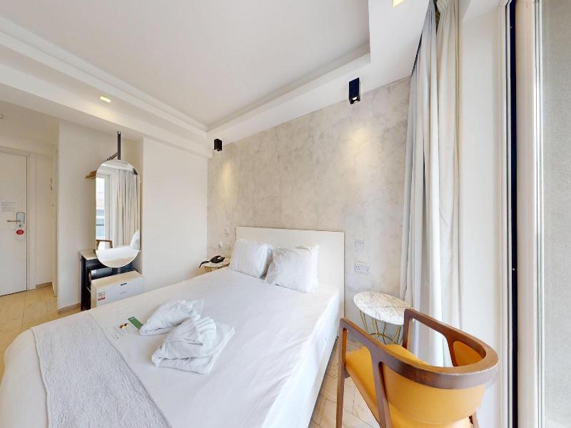 G Hotel By Jl image