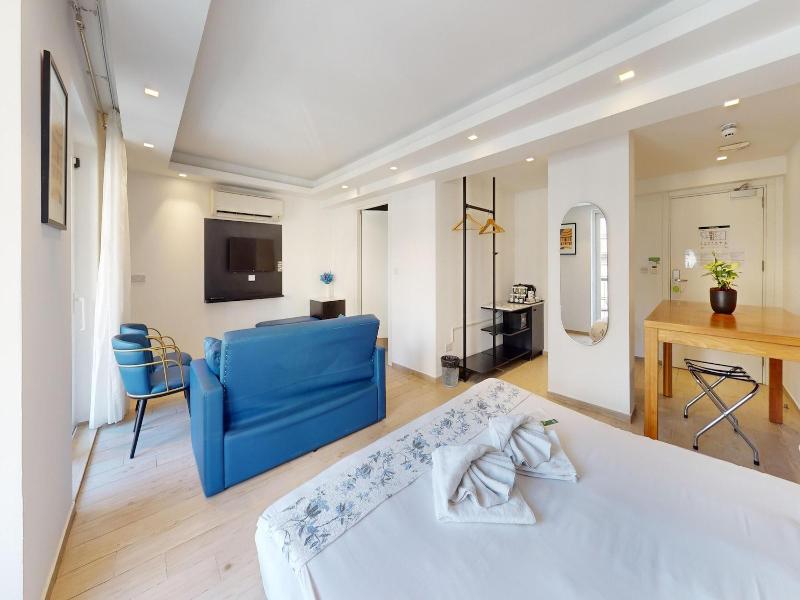 G Hotel By Jl image