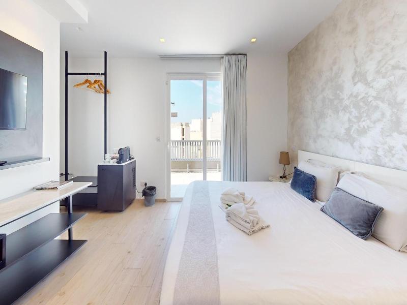 G Hotel By Jl image
