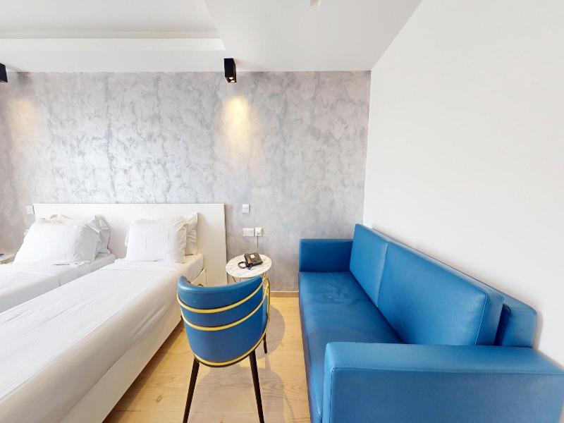 G Hotel By Jl image