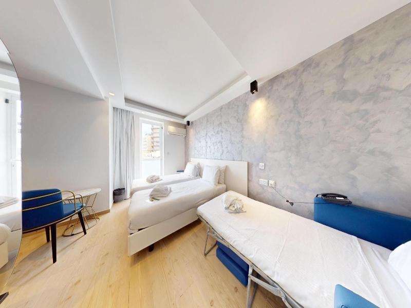 G Hotel By Jl image