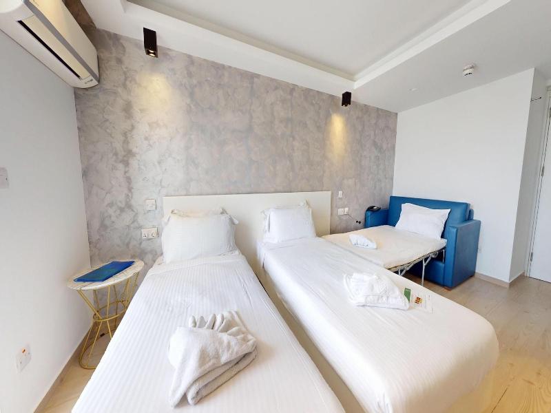 G Hotel By Jl image