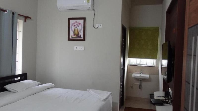 Hotel Akshith Inn image