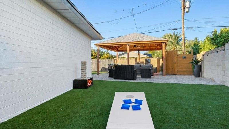 Just Listed Old Town Paradise W Htd Pool Spa image