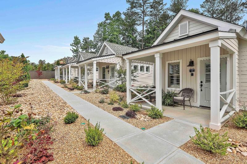 The Cottages At Laurel Brooke image
